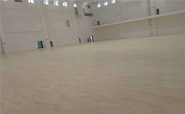 俄勒岡松木地板籃球館廠家哪家好?