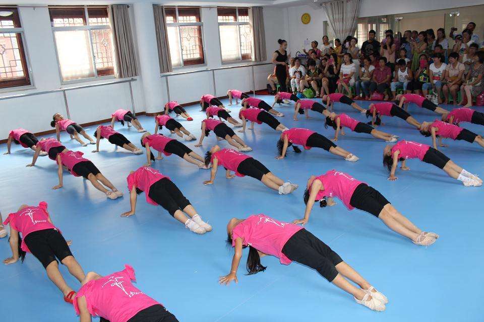 ���_���z