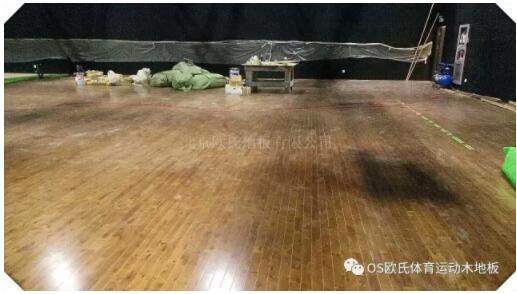 北京朝陽區追光動畫影棚舞臺木地板成功案例 北京朝陽區追光動畫影棚舞臺木地板成功案例